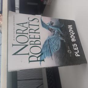 Nora Roberts - Ples bogova