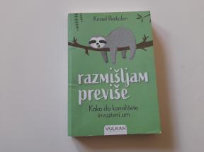 Razmišljam previše