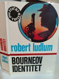 BOURNEOV IDENTITET